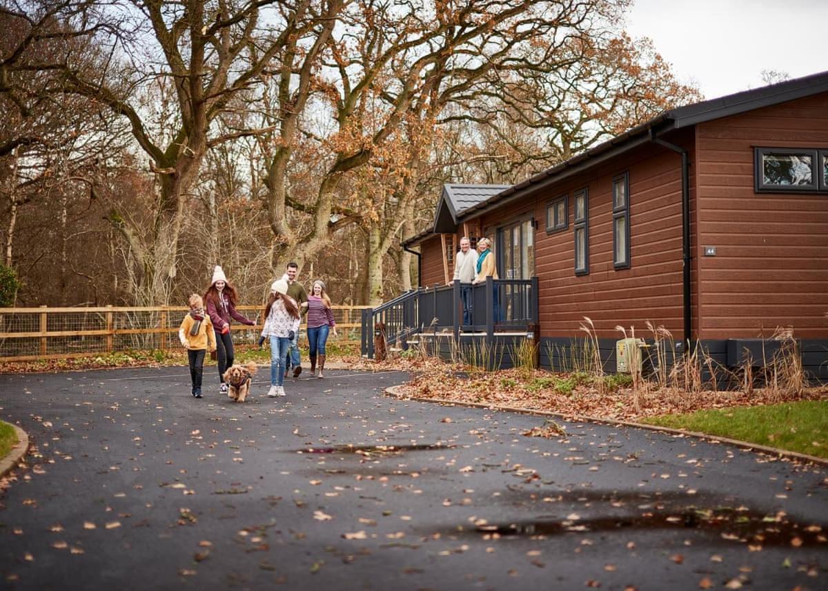 Norfolk Woods Resort&Spa Narborough  Eksteriør bilde