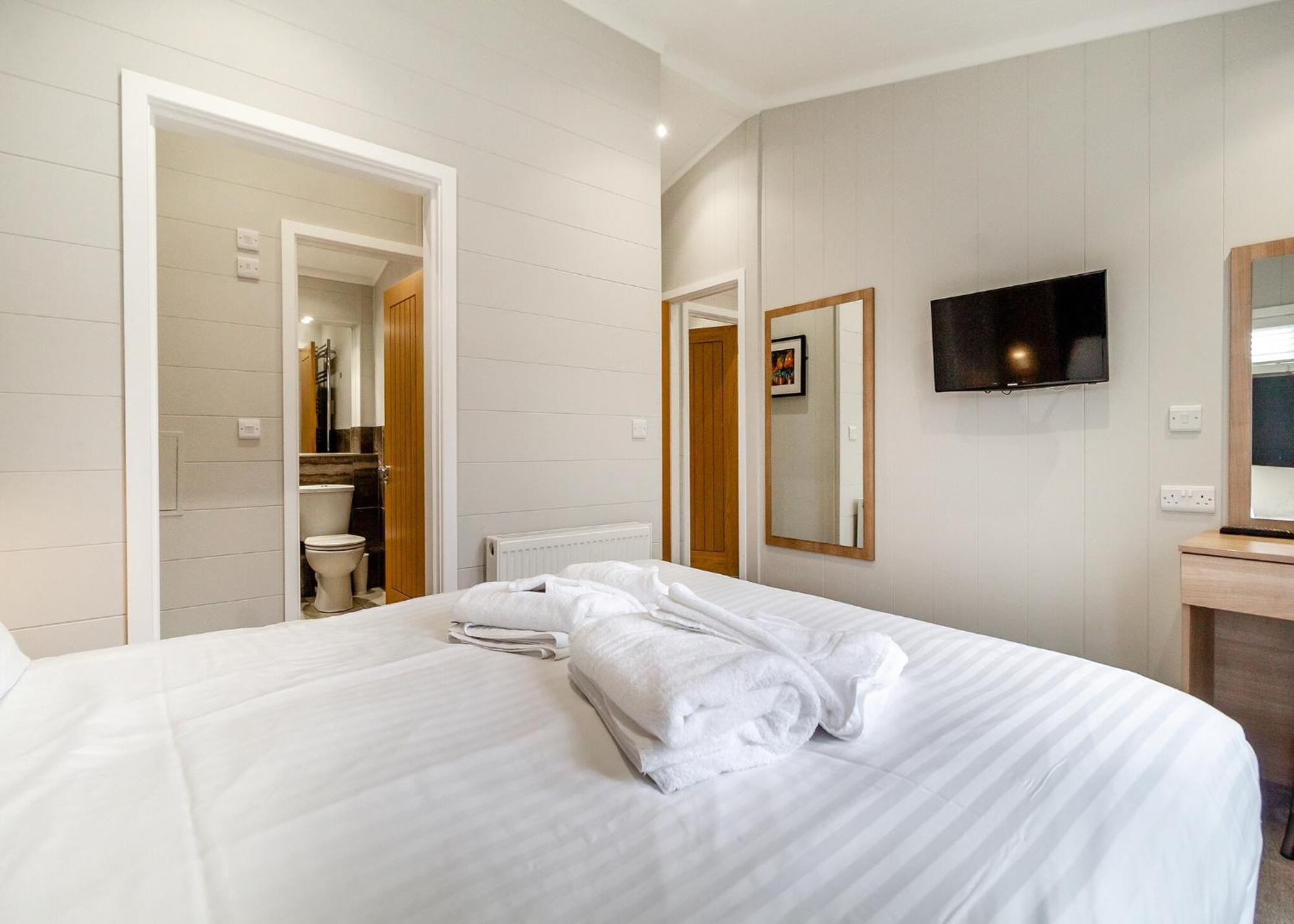 Norfolk Woods Resort&Spa Narborough  Eksteriør bilde