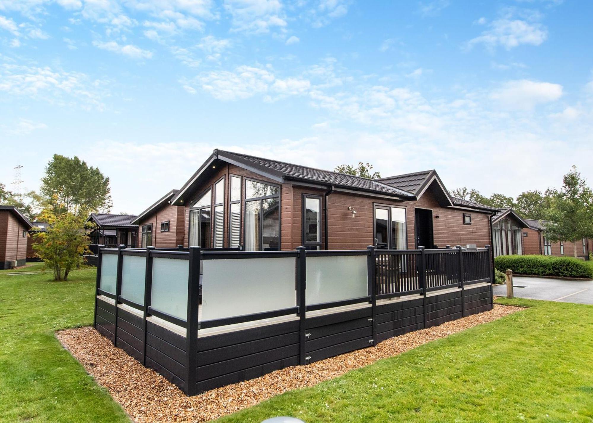 Norfolk Woods Resort&Spa Narborough  Eksteriør bilde